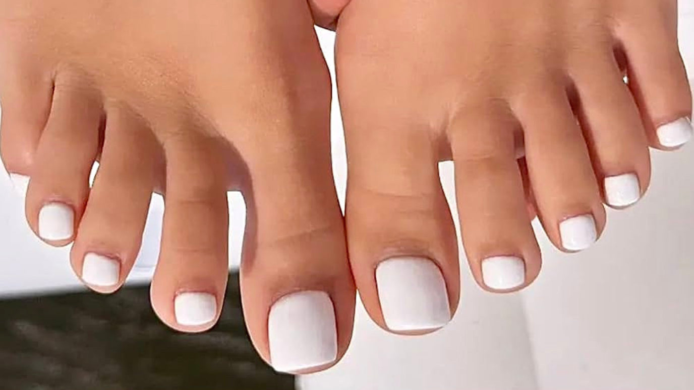 press on toe nails