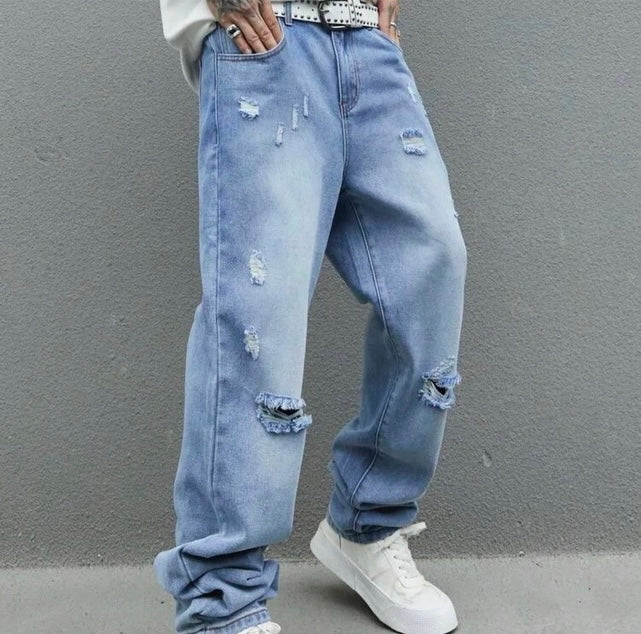 Men’s baggy distressed jeans