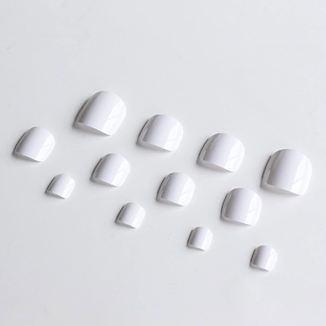press on toe nails