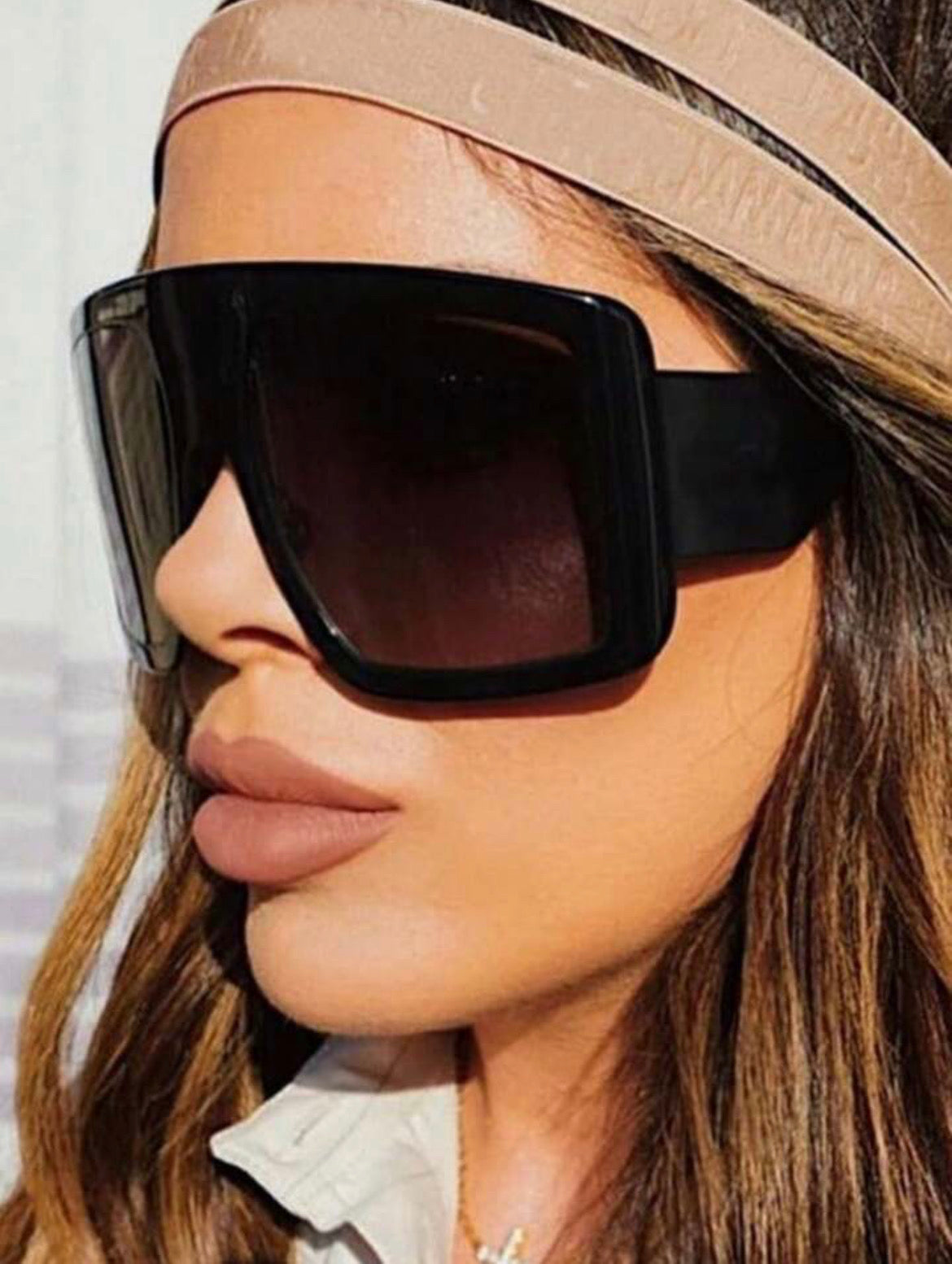 Large square fashion sunglasses