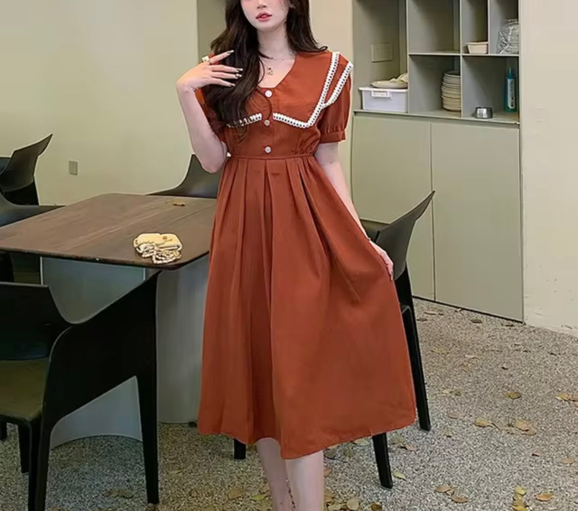 Elegant Lace Midi Dress